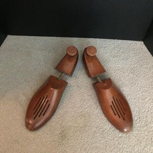 Wooden Shoe Keeper - Size 9 - Earl Black